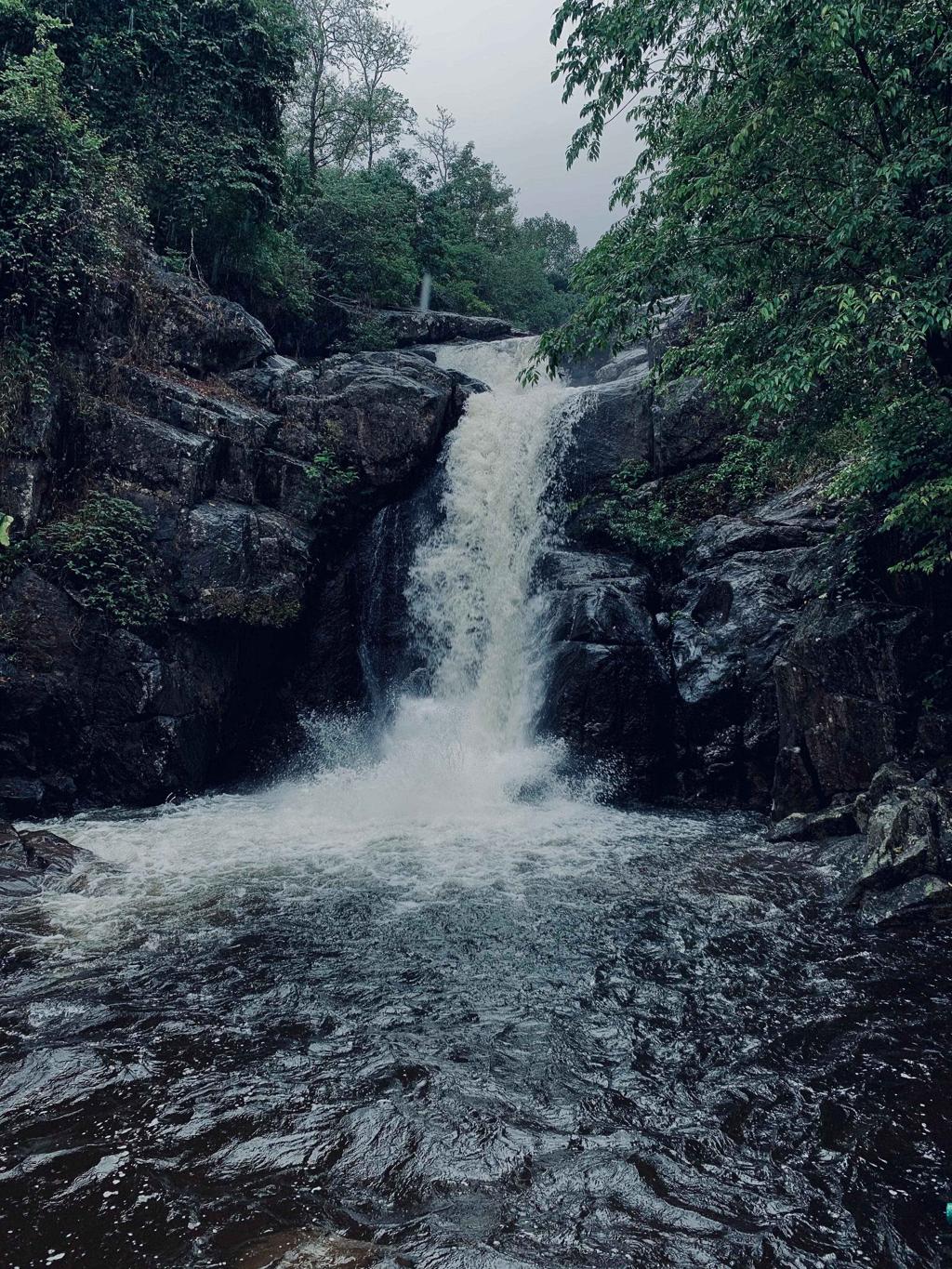 Palakuzhy Waterfalls